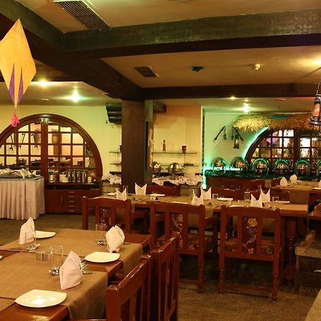 Best Western Amrutha Castle Hyderabad Exteriör bild
