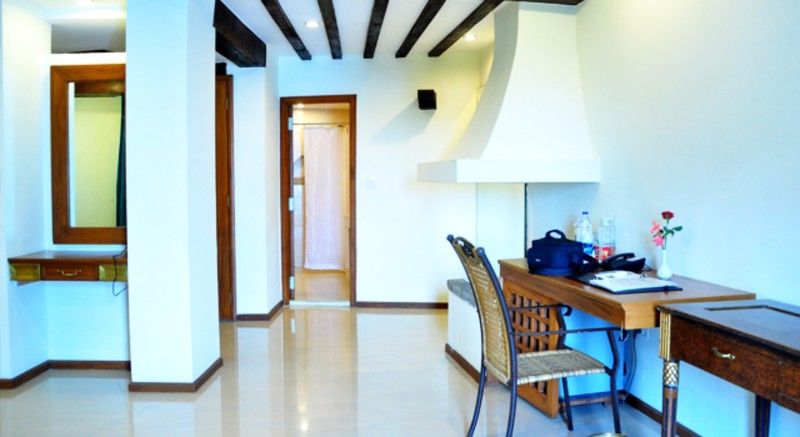 Best Western Amrutha Castle Hyderabad Exteriör bild