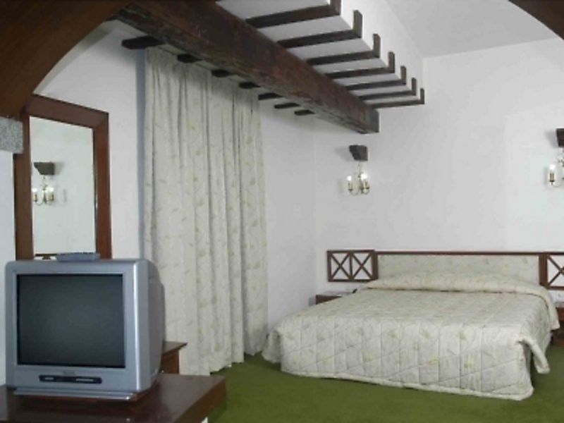 Best Western Amrutha Castle Hyderabad Exteriör bild