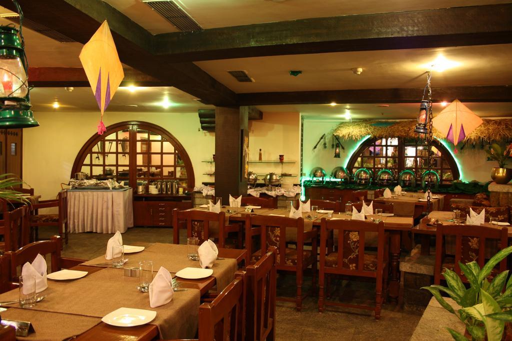 Best Western Amrutha Castle Hyderabad Exteriör bild